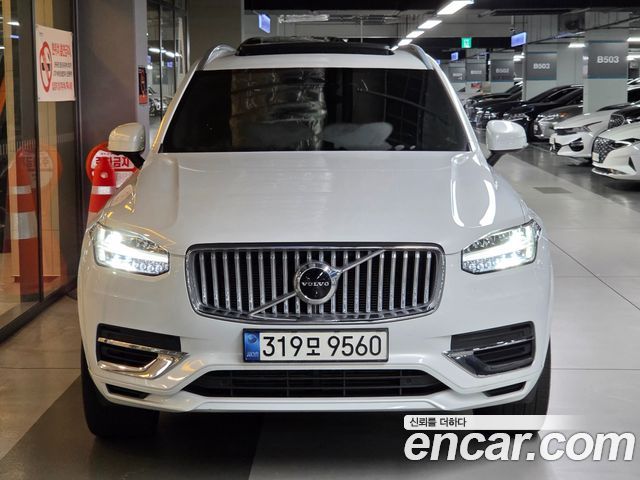 Volvo XC90 T8 Ultimate Bright Hybrid — пробег 102 000 км — фото 4 из 5