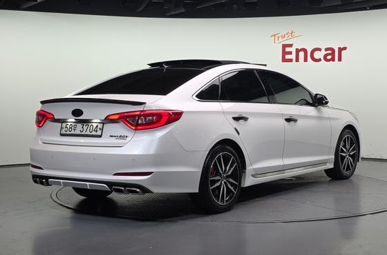 Hyundai Sonata 1.7 Diesel Smart Special — пробег 186 148 км — фото 2 из 5