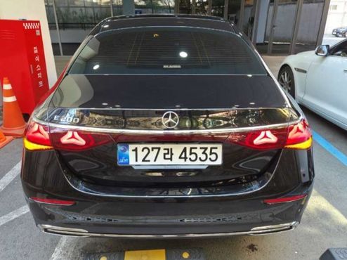 Mercedes-Benz E-Class E200 Avantgarde — пробег 1 030 км — фото 4 из 5