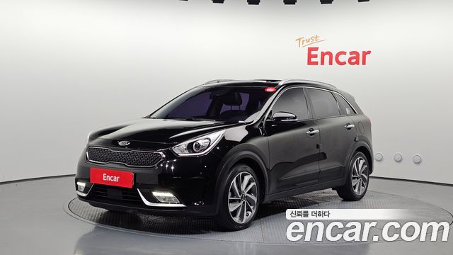 Kia Niro Noblesse — пробег 117 617 км — фото 1 из 5