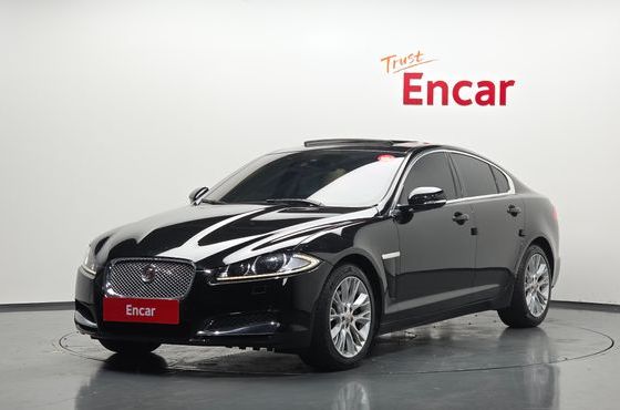 Jaguar XF 3.0D Luxury X250 — пробег 134 518 км — фото 1 из 5