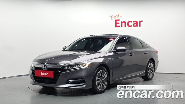 Honda Accord 2.0 Hybrid Touring — пробег 169 285 км — фото 1 из 5