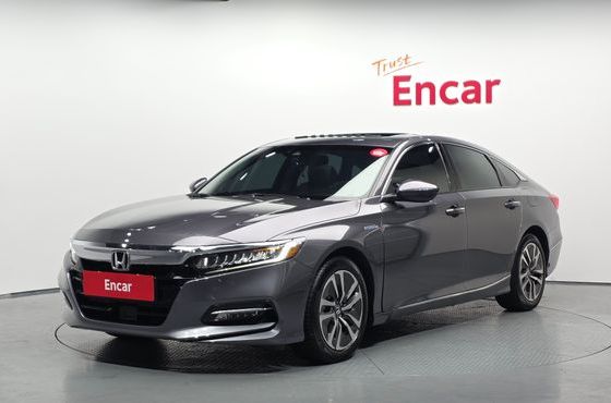 Honda Accord 2.0 Hybrid Touring — пробег 169 285 км — фото 1 из 5