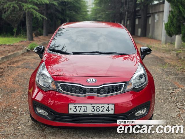 Kia pride 1.4 MPI Sedan Deluxe — пробег 75 344 км — фото 2 из 5