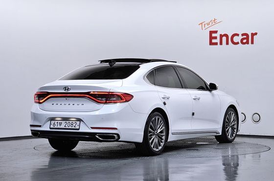 Hyundai Grandeur 2.4 Premium Special — пробег 159 158 км — фото 2 из 5