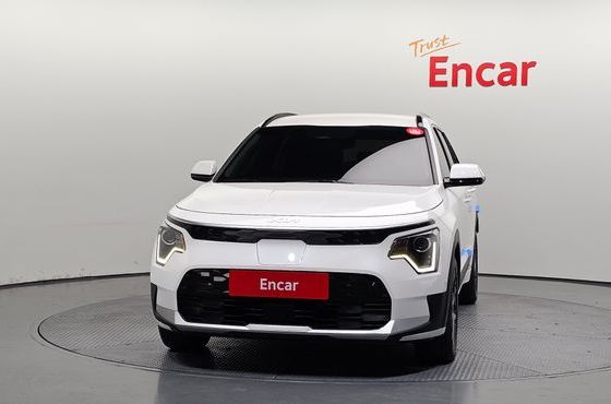 Kia Niro Air — пробег 23 610 км — фото 3 из 5