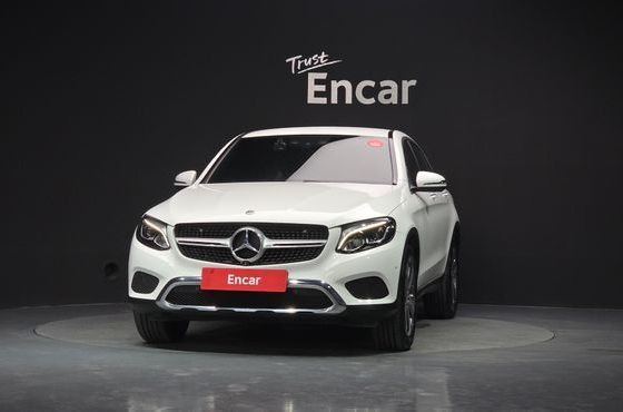 Mercedes-Benz GLC-Class GCL300 4MATIC Coupe — пробег 96 091 км — фото 3 из 5