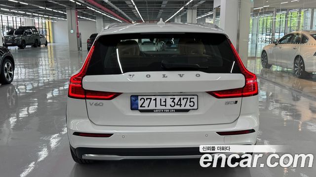 Volvo V60 из Кореи Encar