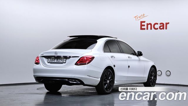 Mercedes-Benz C-Class из Кореи Encar