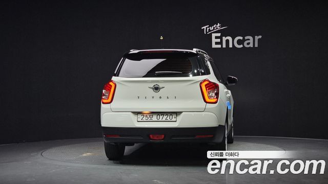 Ssangyong TIBOLI из Кореи Encar