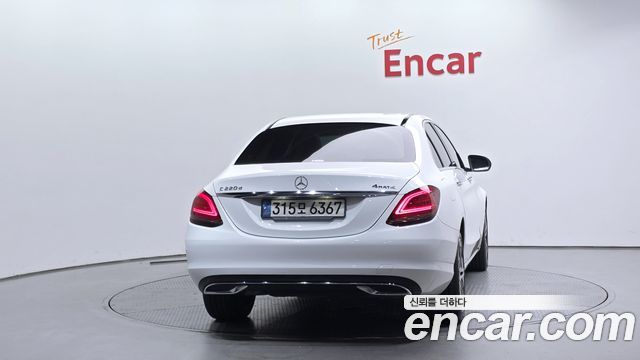 Mercedes-Benz C-Class из Кореи Encar