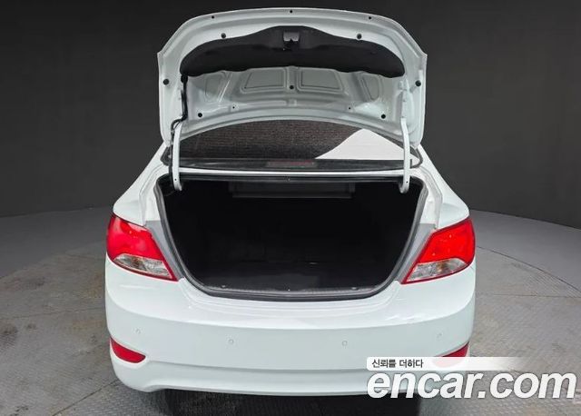 Hyundai Accent из Кореи Encar