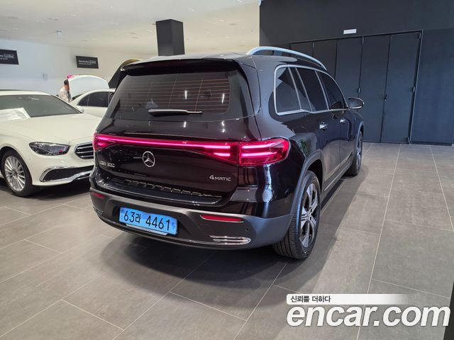 Mercedes-Benz EQB из Кореи Encar
