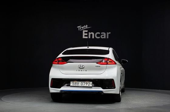 Hyundai Ioniq N Plus — пробег 153 540 км — фото 4 из 5