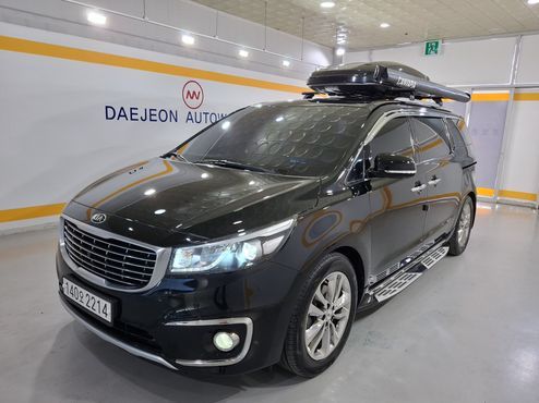 Kia Carnival 9-seater Noblesse — пробег 121 728 км — фото 3 из 5