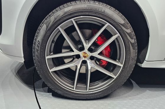 Porsche Macan 2.9 S — пробег 40 543 км — фото 5 из 5