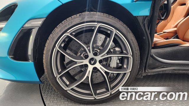 Mclaren 720S из Кореи Encar