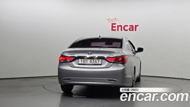 Hyundai Sonata CVVL Bluesaver — пробег 118 751 км — фото 4 из 5