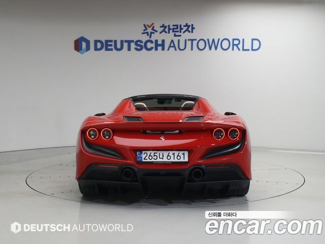 Ferrari F8 из Кореи Encar