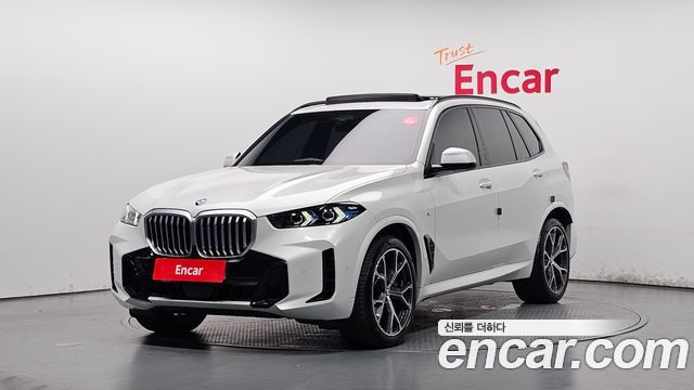 BMW X5 xDrive 40i M Sport — пробег 12 633 км — фото 1 из 5