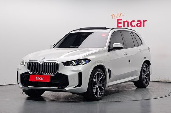 BMW X5 xDrive 40i M Sport — пробег 12 633 км — фото 1 из 5