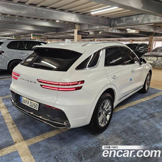 Genesis GV70 из Кореи Encar