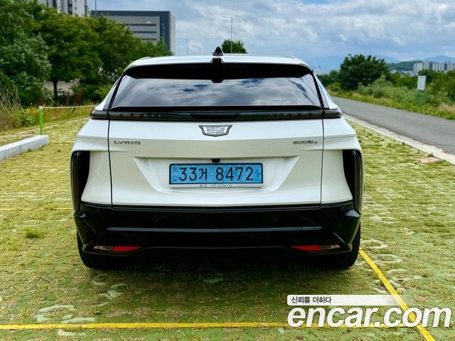 Cadillac Lyriq из Кореи Encar