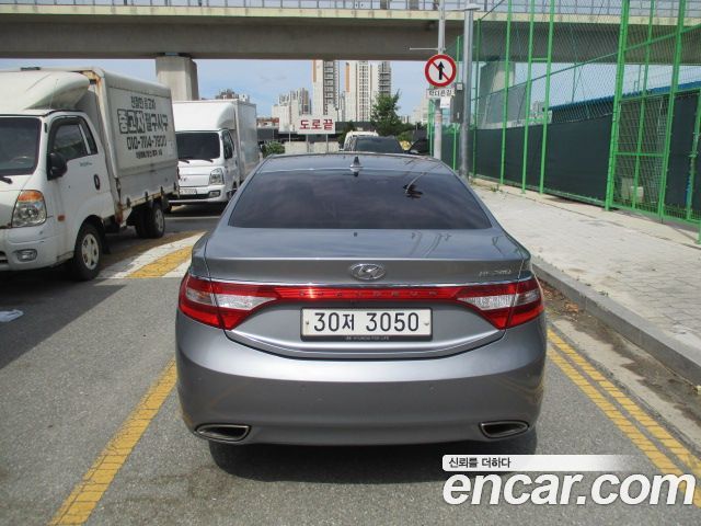 Hyundai Grandeur HG240 Modern — пробег 80 000 км — фото 4 из 5