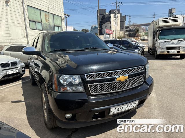 Chevrolet Surburban 5.3 — пробег 210 000 км — фото 3 из 5