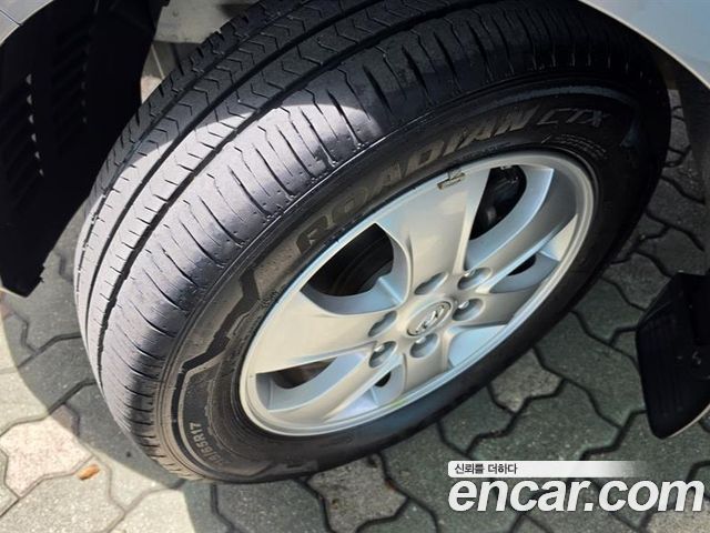 Hyundai Starex Urban 9-Seater Premium — пробег 74 134 км — фото 5 из 5
