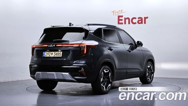 Kia Seltos из Кореи Encar