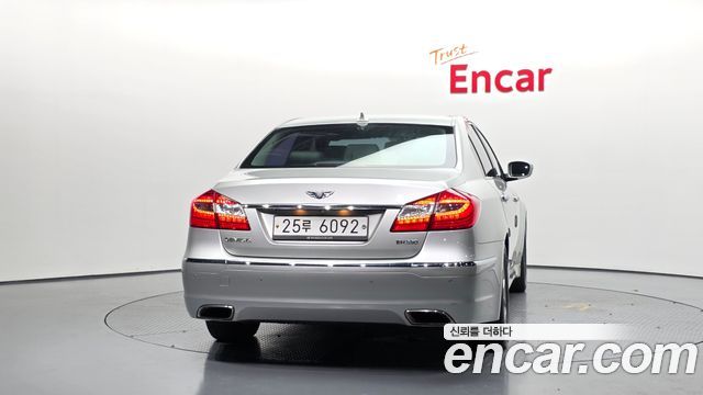 Hyundai Genesis из Кореи Encar