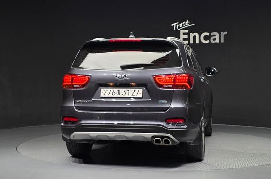 Kia Sorento Diesel 2.0 2WD Prestige — пробег 94 551 км — фото 4 из 5