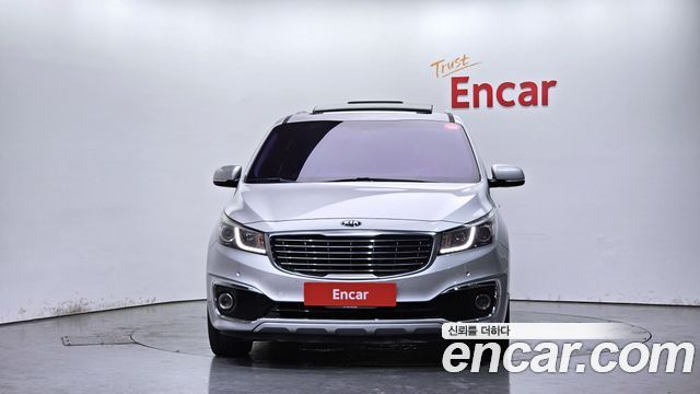Kia Carnival из Кореи Encar