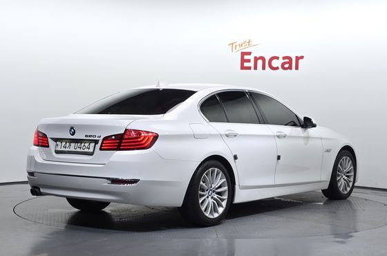 BMW 5-Series 520d Luxury Plus — пробег 154 740 км — фото 2 из 5