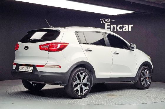 Kia Sportage Diesel 2WD TLX High-Deluxe — пробег 230 431 км — фото 2 из 5