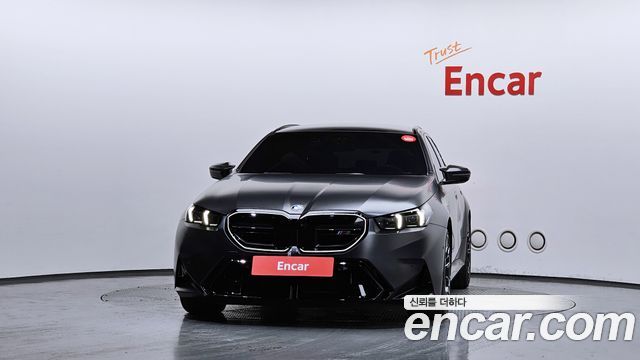 BMW M5 M5 Touring — пробег 839 км — фото 3 из 5