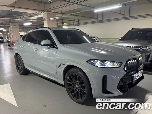 BMW X6 xDrive40i M Sport — пробег 30 600 км — фото 2 из 5