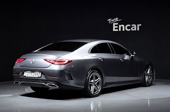 Mercedes-Benz CLS-Class CLS300d AMG Line — пробег 85 618 км — фото 2 из 5