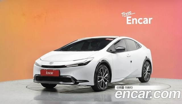 Toyota Prius из Кореи Encar