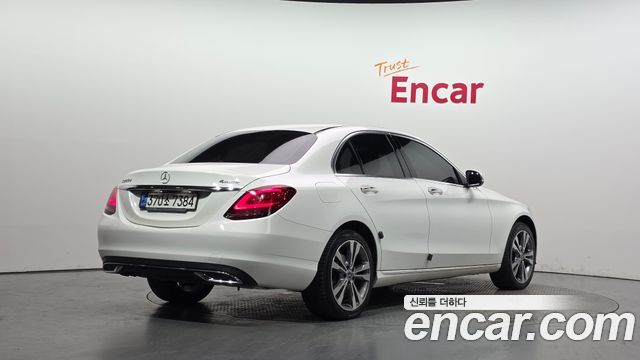 Mercedes-Benz C-Class из Кореи Encar