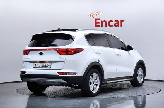Kia Sportage Diesel 2WD Prestige — пробег 100 692 км — фото 2 из 5