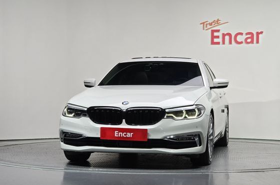 BMW 5-Series 520d Luxury Plus — пробег 74 306 км — фото 3 из 5