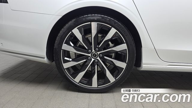 Volvo S90 из Кореи Encar