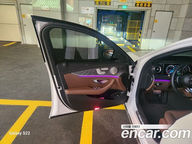 Mercedes-Benz E-Class из Кореи Encar