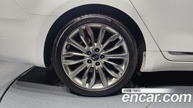 Kia K7 из Кореи Encar