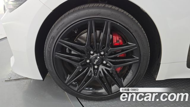 Kia Stinger из Кореи Encar