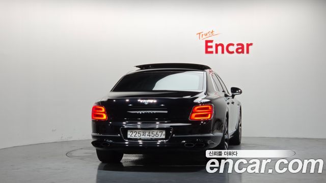 Bentley Flying Spur из Кореи Encar