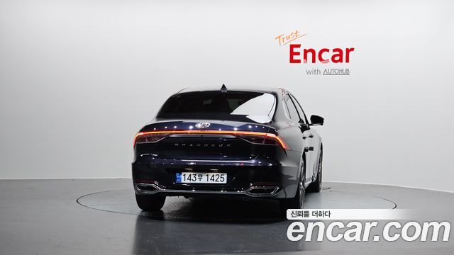 Hyundai Grandeur из Кореи Encar