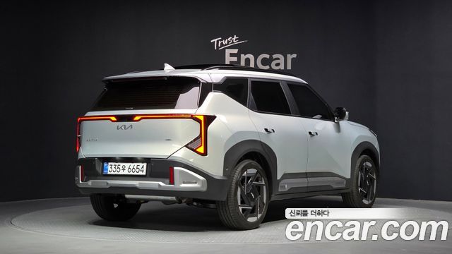Kia Seltos из Кореи Encar